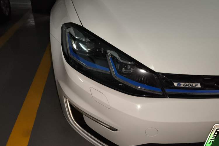 Used Volkswagen Golf Pure Electric 2020 Chari Right Front Headlight