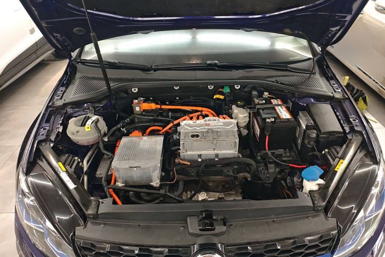 Used Volkswagen Golf Pure Electric 2020 Chari Engine Bay