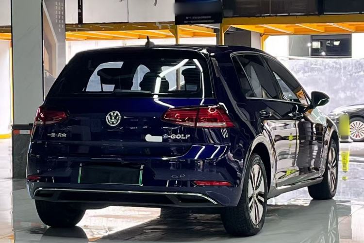 Used Volkswagen Golf Pure Electric 2020 Chari Exterior 5