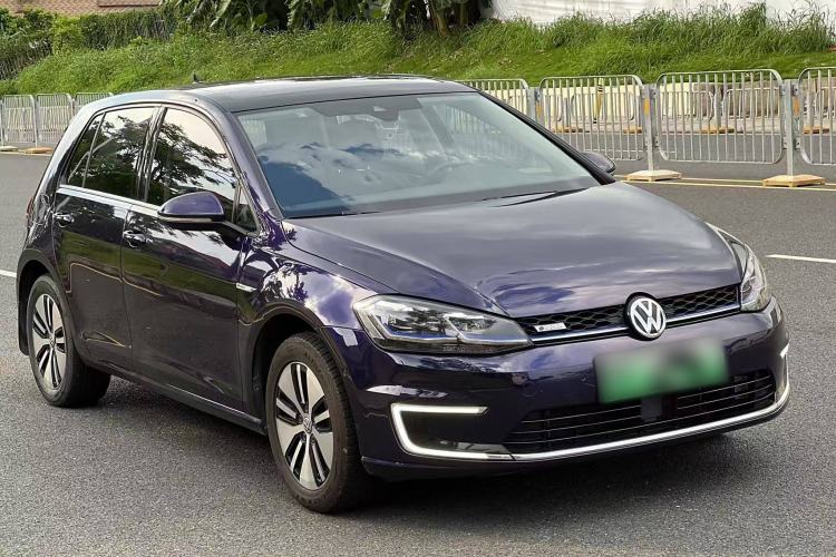 Used Volkswagen Golf Pure Electric 2020 Chariot Pro Front Right 45 Deg