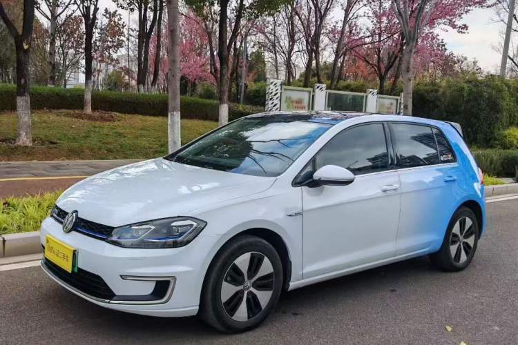 Used Volkswagen Golf Pure Electric 2020 Chari Guazi used car, China used car export, Used car for sale, Used  cars, Cheapest cars for sale