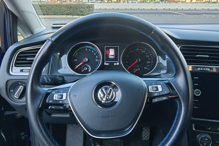 Used Volkswagen Golf Pure Electric 2020 Chariot Pro Interior 2