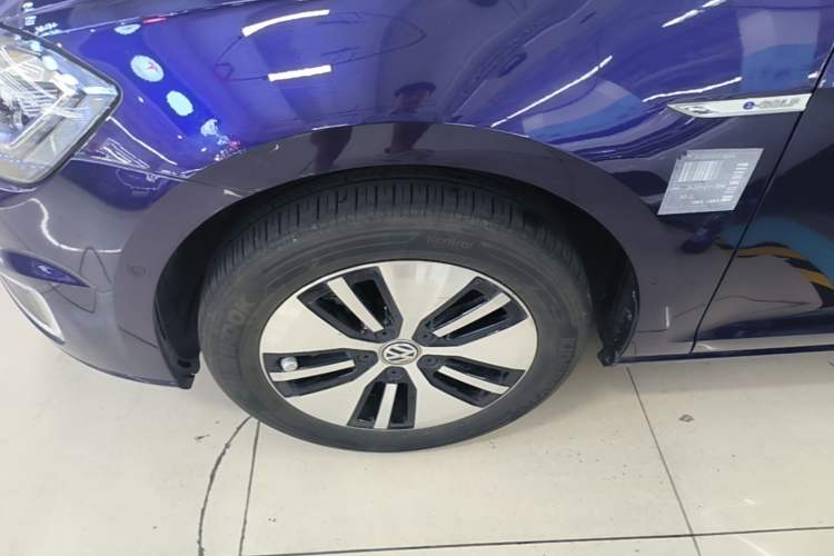 Used Volkswagen Golf Pure Electric 2020 Chariot Pro Left Front Wheel Hub