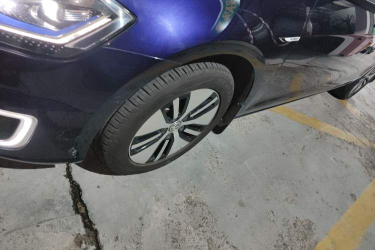 Used Volkswagen Golf Pure Electric 2020 Chariot Pro Left Front Wheel Hub