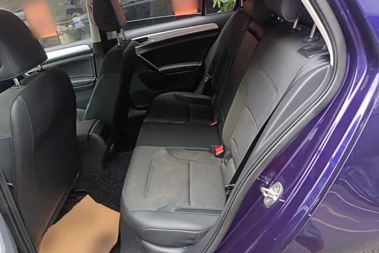 Used Volkswagen Golf Pure Electric 2020 Chari Left Rear Seat