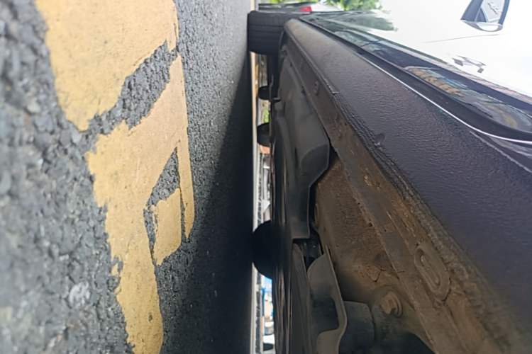 Used Volkswagen Golf Pure Electric 2020 Chari Left Side Sill
