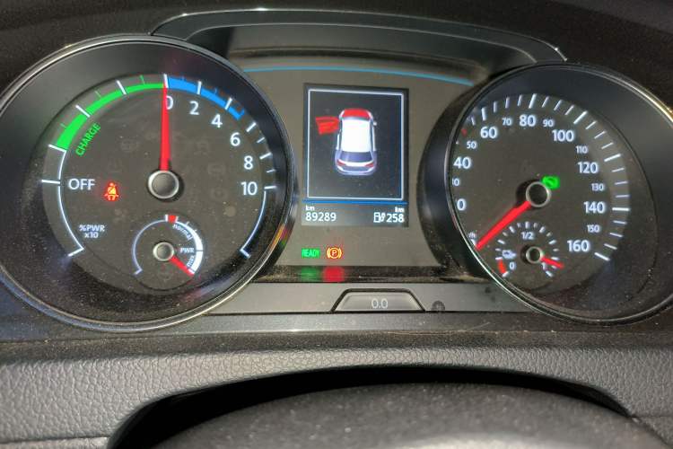 Used Volkswagen Golf Pure Electric 2020 Chari Odometer Close Up