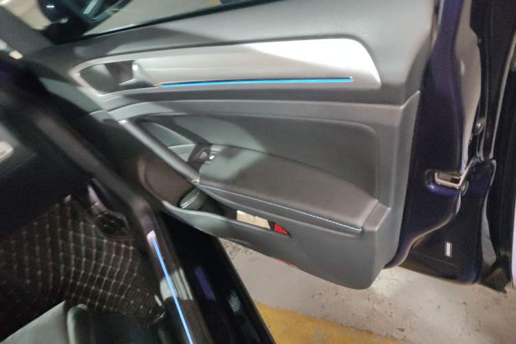 Used Volkswagen Golf Pure Electric 2020 Chariot Pro Right Front Door Interior