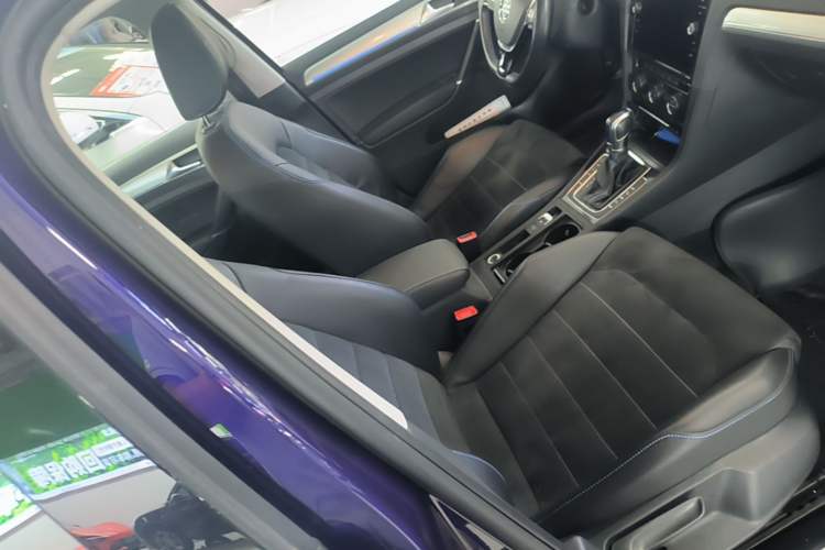 Used Volkswagen Golf Pure Electric 2020 Chariot Pro Right Front Seat