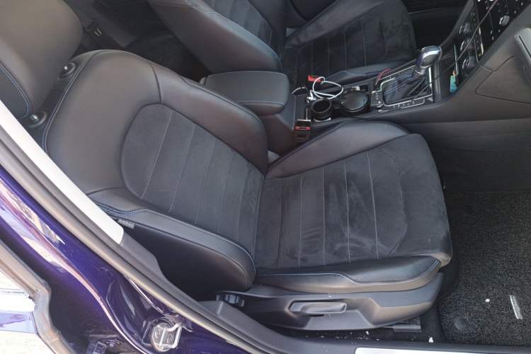 Used Volkswagen Golf Pure Electric 2020 Chariot Pro Right Front Seat