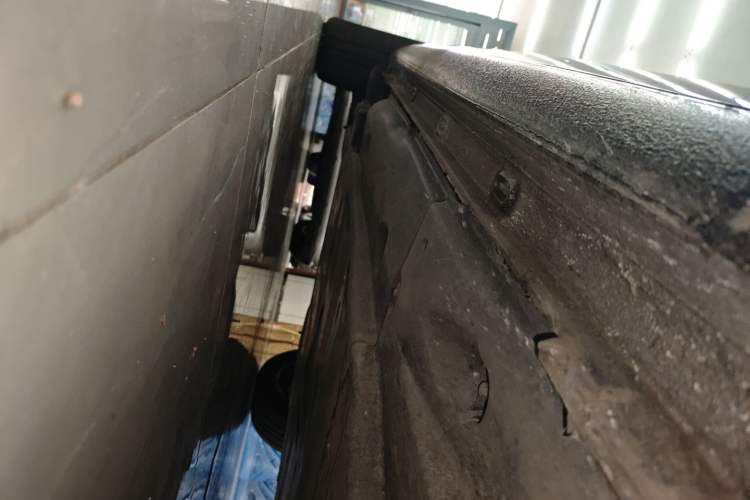 Used Volkswagen Golf Pure Electric 2020 Chari Right Side Sill
