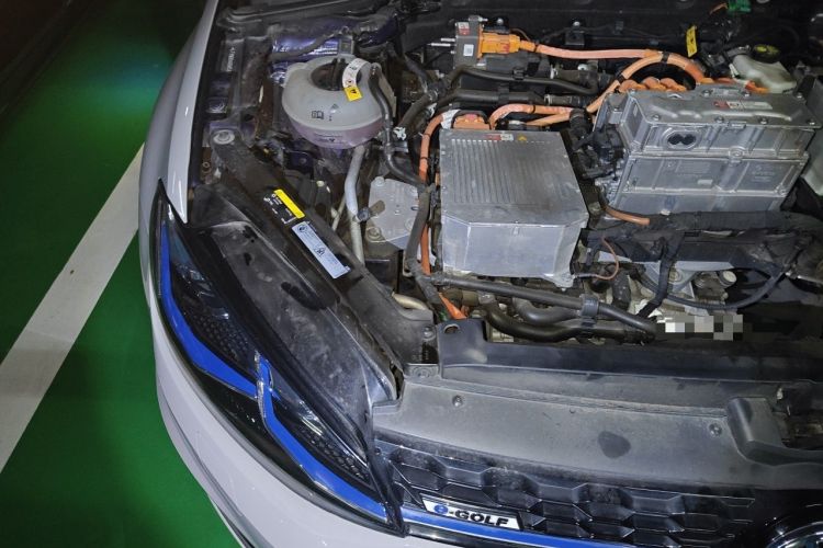 Used Volkswagen Golf Pure Electric 2020 Chariot Pro Engine Bay Right