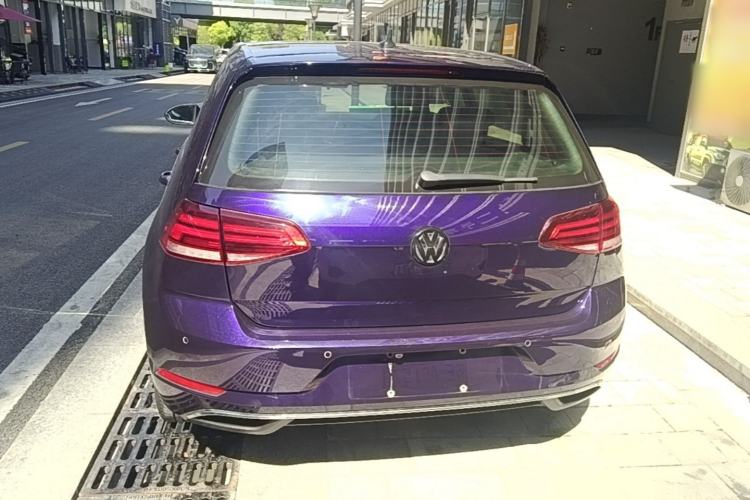 Used Volkswagen Golf Pure Electric 2020 Chari Rear