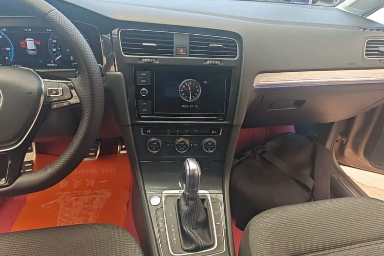 Used Volkswagen Golf Pure Electric 2020 Chariot Pro Audio And AC Panel