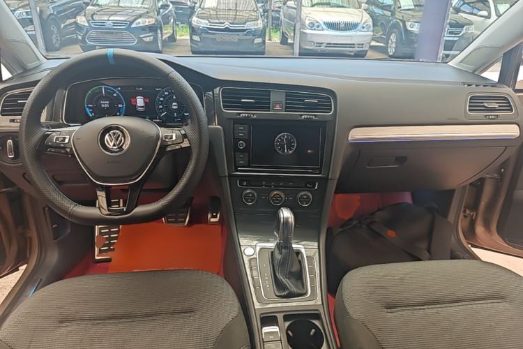 Used Volkswagen Golf Pure Electric 2020 Chariot Pro Center Console
