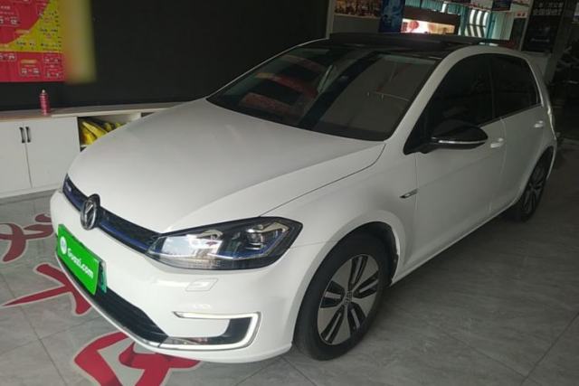 Ojetý Volkswagen Golf Pure Electric 2020 Chari