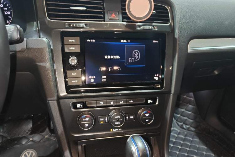 Used Volkswagen Golf Pure Electric 2020 Chari Audio And AC Panel