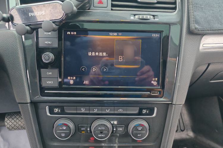 Used Volkswagen Golf Pure Electric 2020 Chari Audio And AC Panel