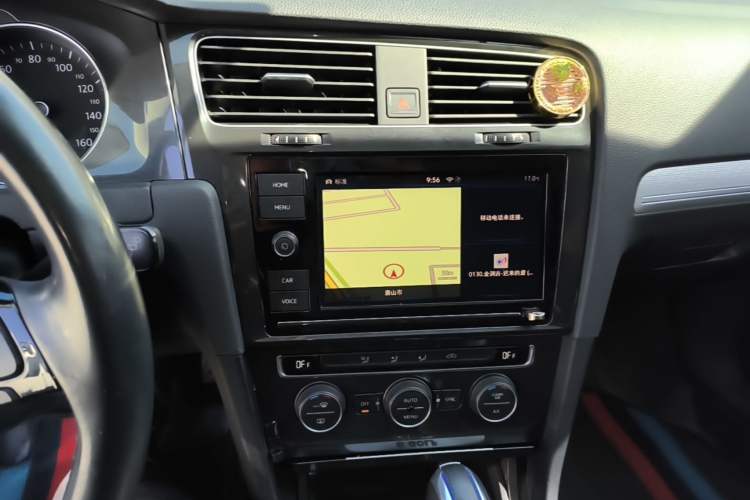 Used Volkswagen Golf Pure Electric 2020 Chari Audio And AC Panel