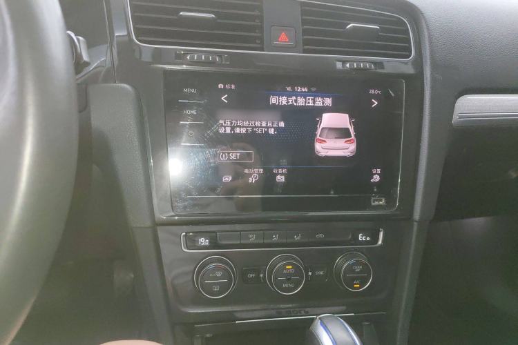 Used Volkswagen Golf Pure Electric 2020 Chari Audio And AC Panel