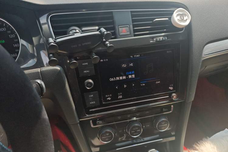 Used Volkswagen Golf Pure Electric 2020 Chari Audio And AC Panel