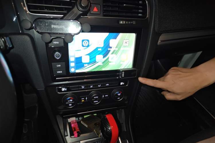 Used Volkswagen Golf Pure Electric 2020 Chari Audio And AC Panel