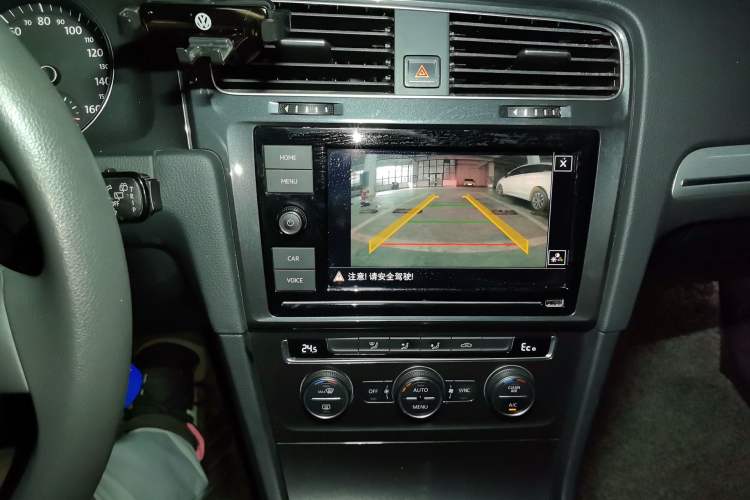 Used Volkswagen Golf Pure Electric 2020 Chari Audio And AC Panel