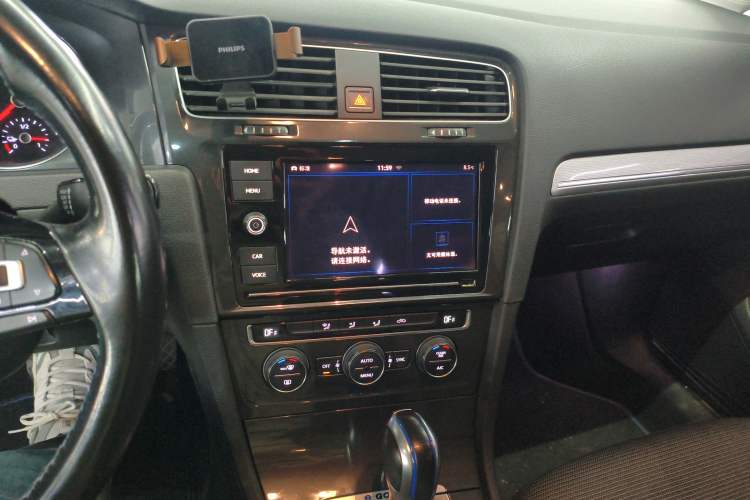 Used Volkswagen Golf Pure Electric 2020 Chari Audio And AC Panel