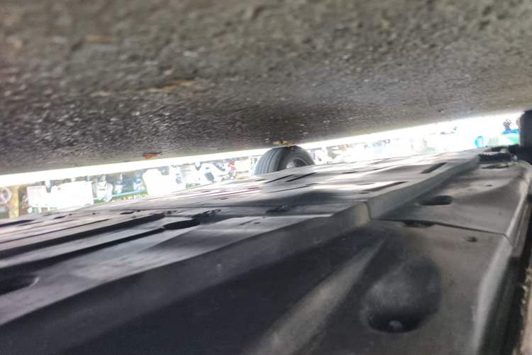 Used Volkswagen Golf Pure Electric 2020 Chari Chassis Front Right