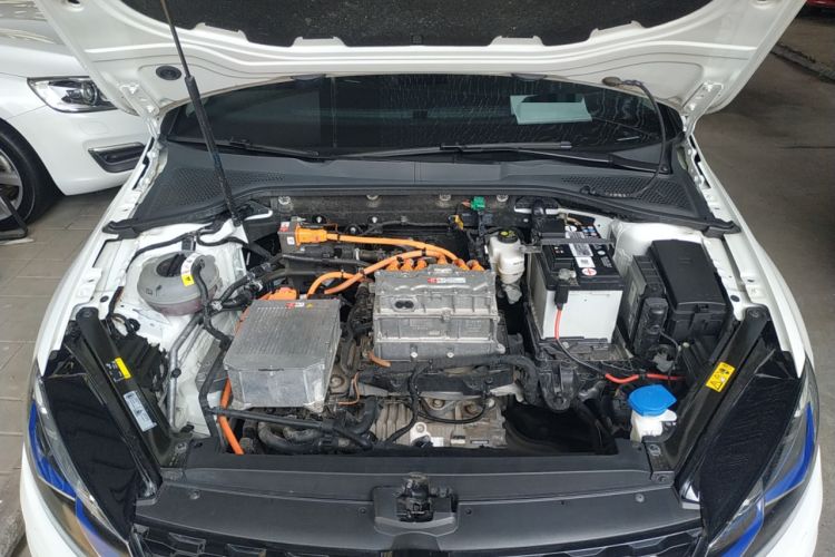 Used Volkswagen Golf Pure Electric 2020 Chari Engine Bay
