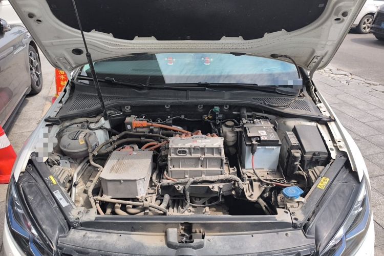 Used Volkswagen Golf Pure Electric 2020 Chari Engine Bay