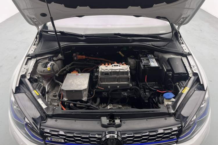 Used Volkswagen Golf Pure Electric 2020 Chari Engine Bay
