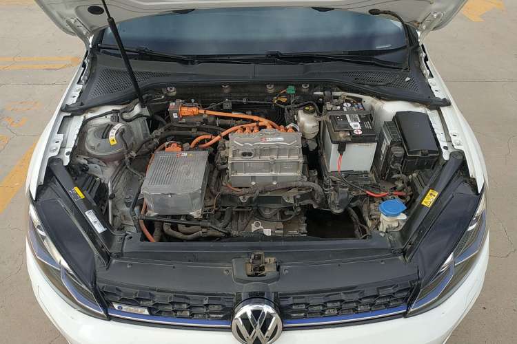 Used Volkswagen Golf Pure Electric 2020 Chari Engine Bay