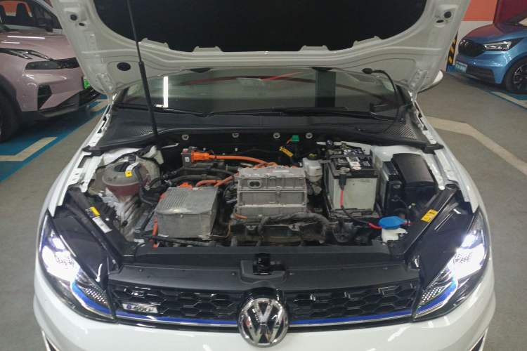 Used Volkswagen Golf Pure Electric 2020 Chari Engine Bay