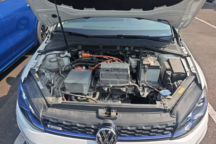 Used Volkswagen Golf Pure Electric 2020 Chari Engine Bay