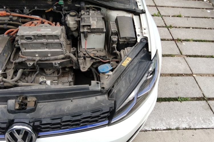 Used Volkswagen Golf Pure Electric 2020 Chari Engine Bay Left