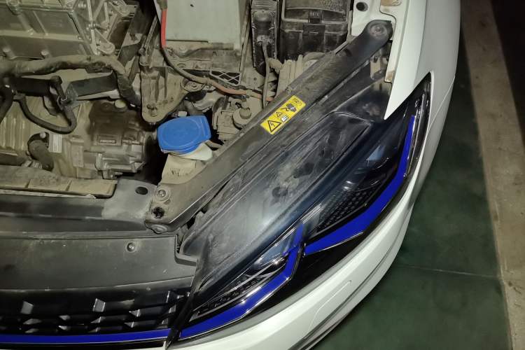 Used Volkswagen Golf Pure Electric 2020 Chari Engine Bay Left