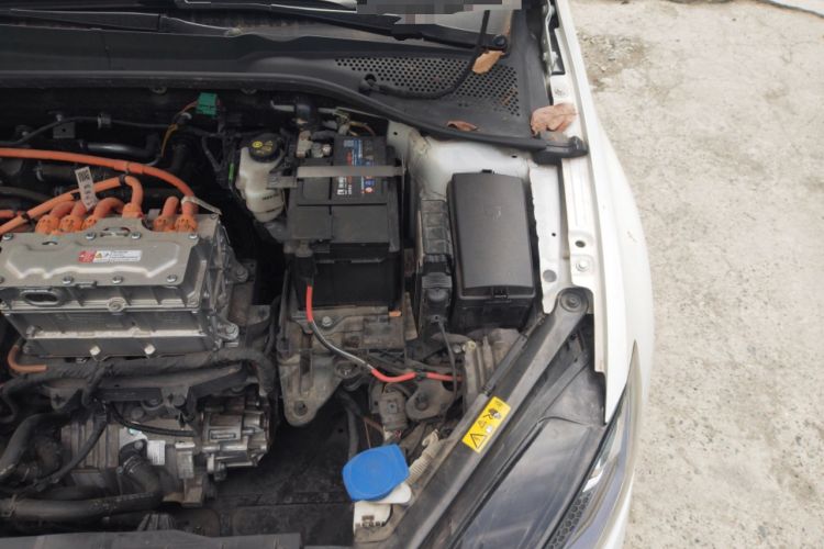 Used Volkswagen Golf Pure Electric 2020 Chariot Pro Engine Bay Left