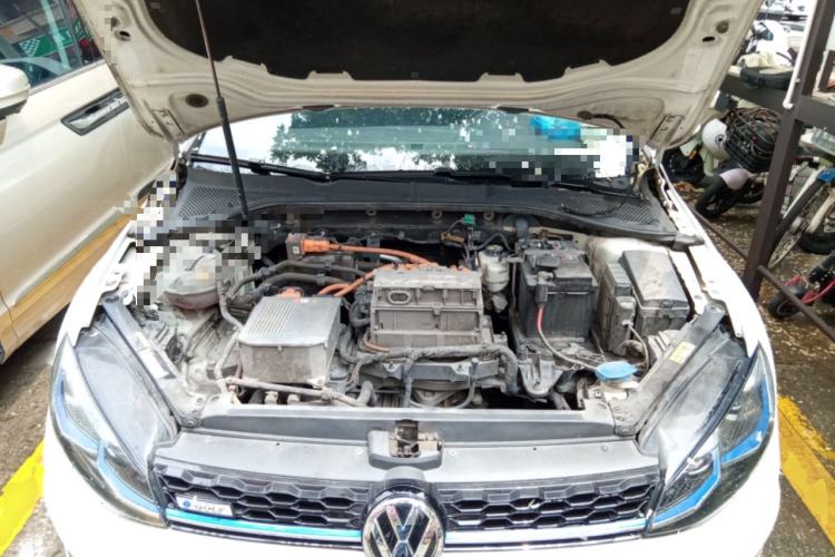 Used Volkswagen Golf Pure Electric 2020 Chari Engine Bay