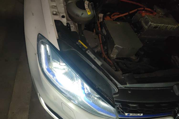 Used Volkswagen Golf Pure Electric 2020 Chari Engine Bay Right