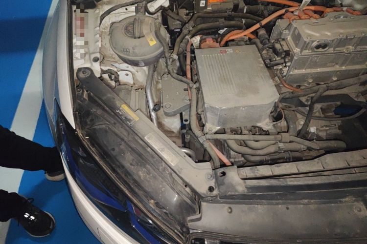 Used Volkswagen Golf Pure Electric 2020 Chari Engine Bay Right