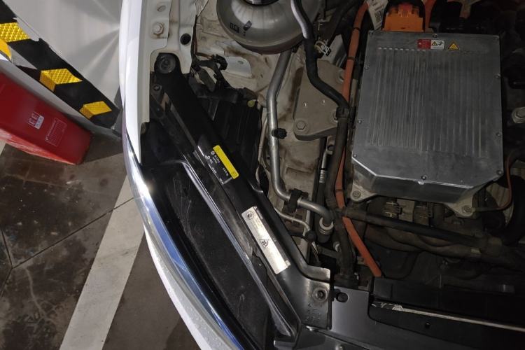 Used Volkswagen Golf Pure Electric 2020 Chari Engine Bay Right