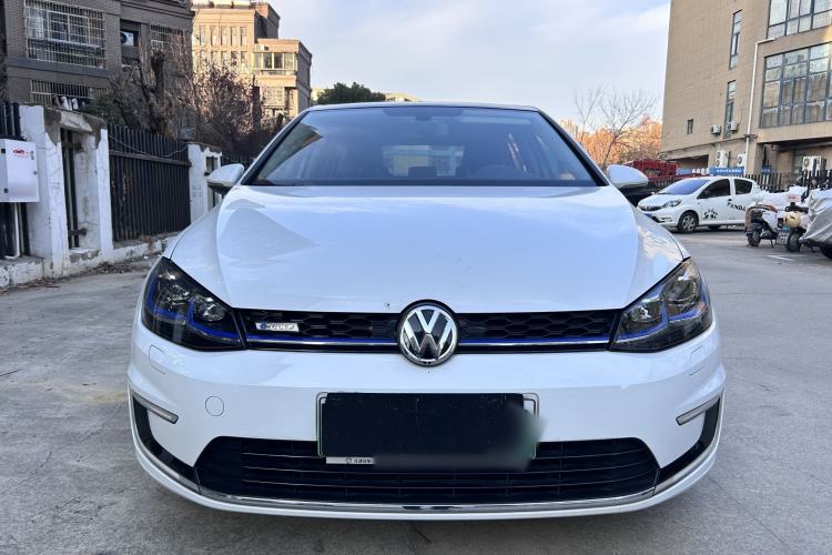 Used Volkswagen Golf Pure Electric 2020 Chari Exterior 1
