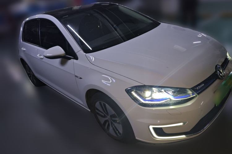 Used Volkswagen Golf Pure Electric 2020 Chari Exterior 2