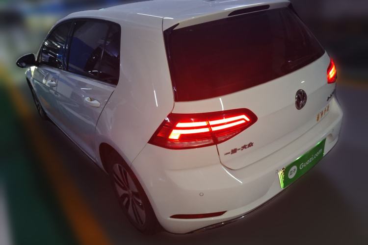 Used Volkswagen Golf Pure Electric 2020 Chari Exterior 3