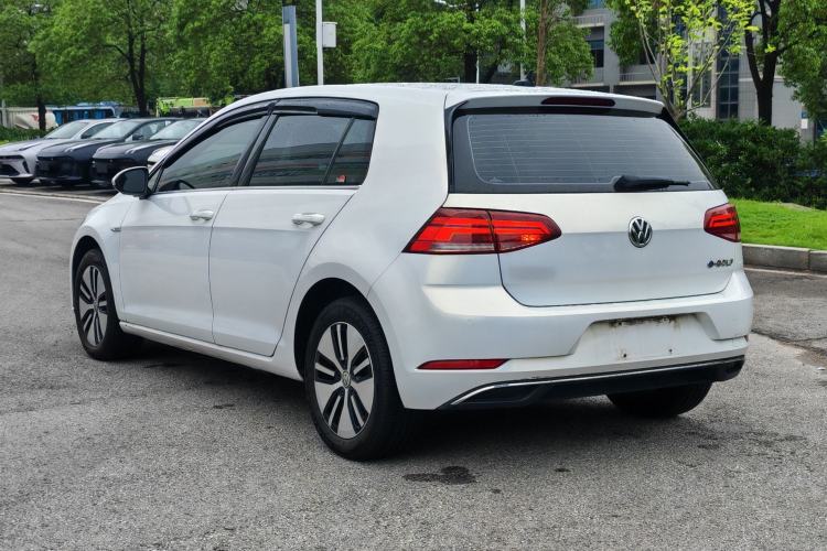 Used Volkswagen Golf Pure Electric 2020 Chari Exterior 3