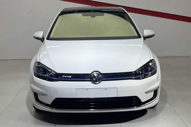 Used Volkswagen Golf Pure Electric 2020 Chari Exterior 3