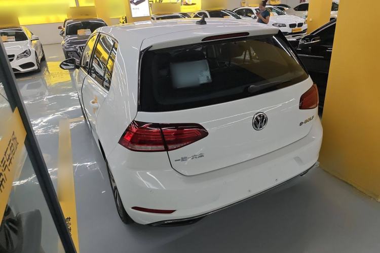 Used Volkswagen Golf Pure Electric 2020 Chari Exterior 3