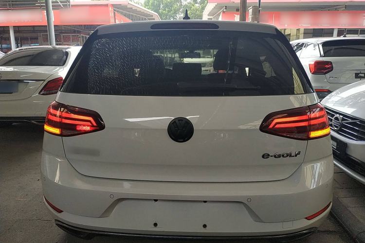 Used Volkswagen Golf Pure Electric 2020 Chari Exterior 4