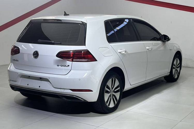 Used Volkswagen Golf Pure Electric 2020 Chari Exterior 4